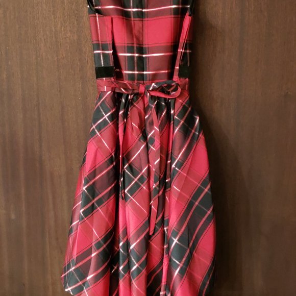 Girls Plaid High Low Holiday Dress with Black Velvety Shrug - Picture 6 of 9